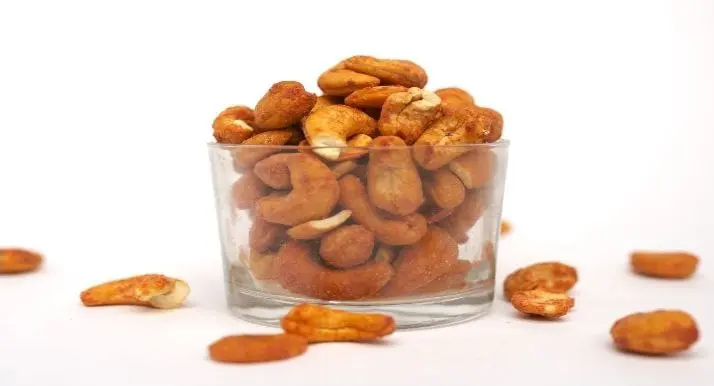 كاجو جبنة جامبو 